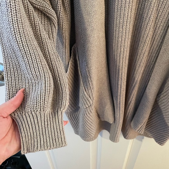 Universal Thread Long Cardigan NWT - Picture 3 of 8